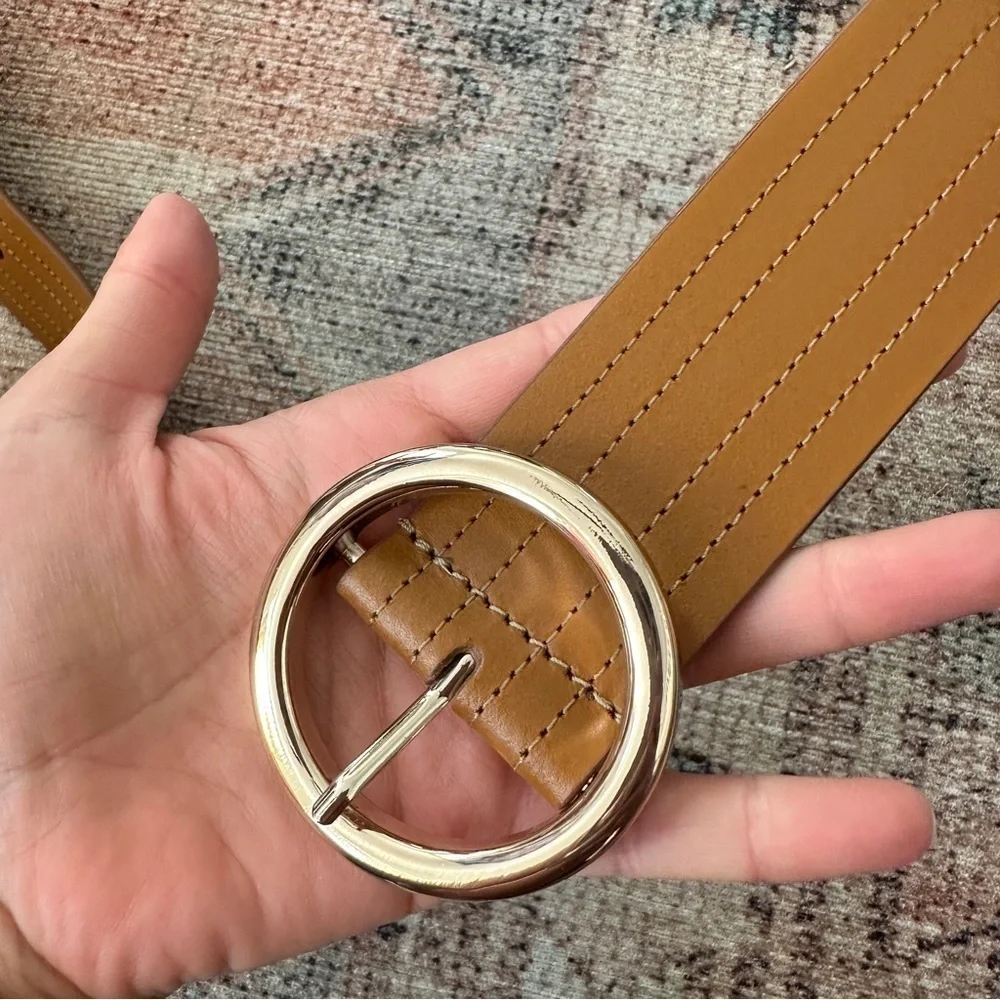 Ann Taylor Brown Leather Gold Circle Belt sz M/L